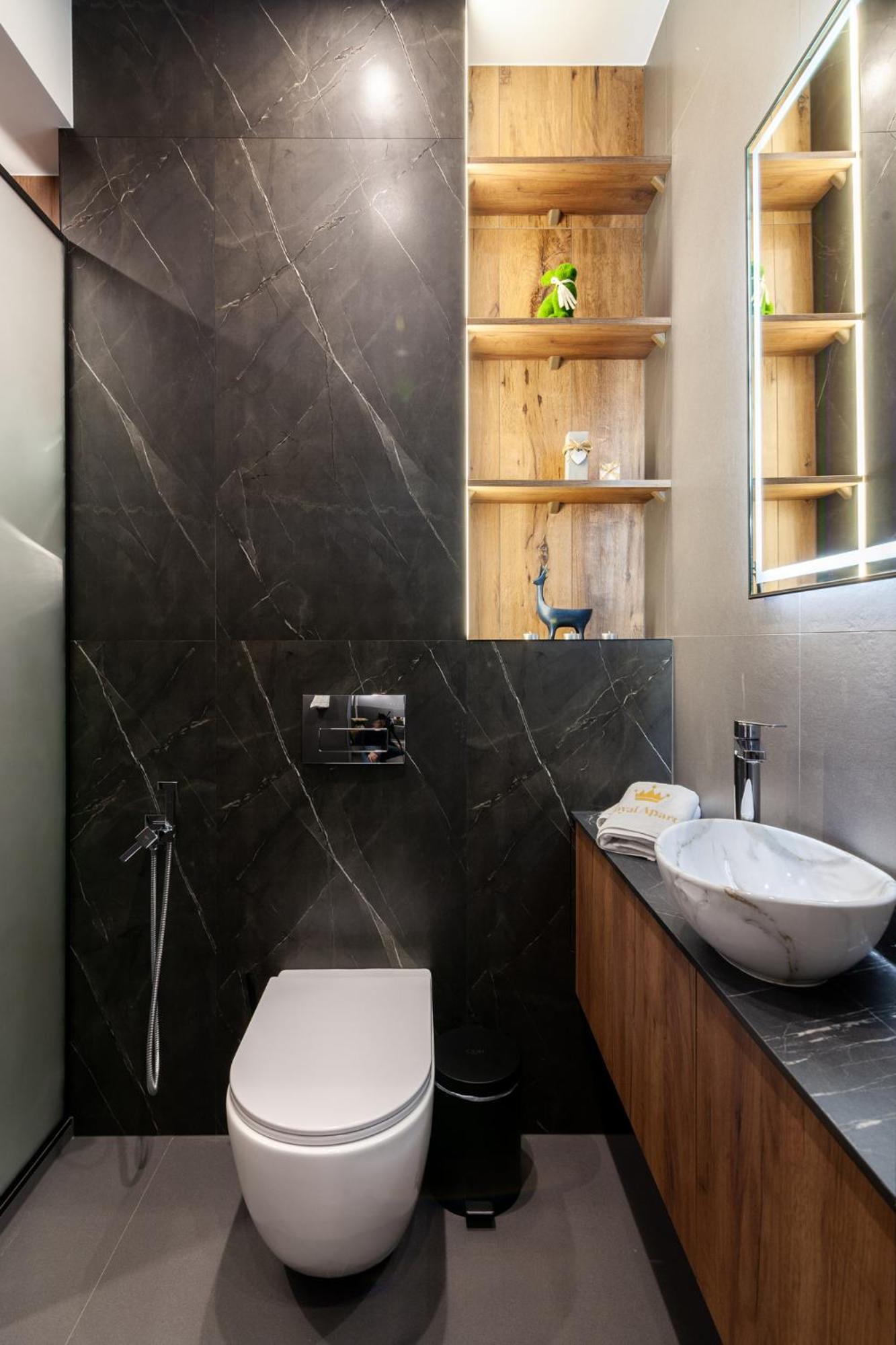 Royal Romantic Apartment With Bathtub Lviv Exteriör bild